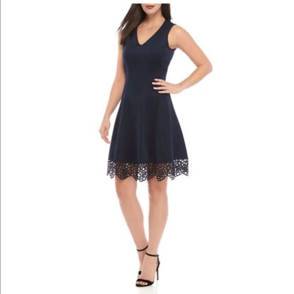 NEW Donna Ricco Sleeveless VNeck Fit & Flare Dress
